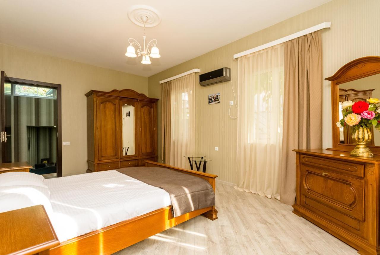 公寓 Rustaveli Two Bedroom With 5 Star Location
